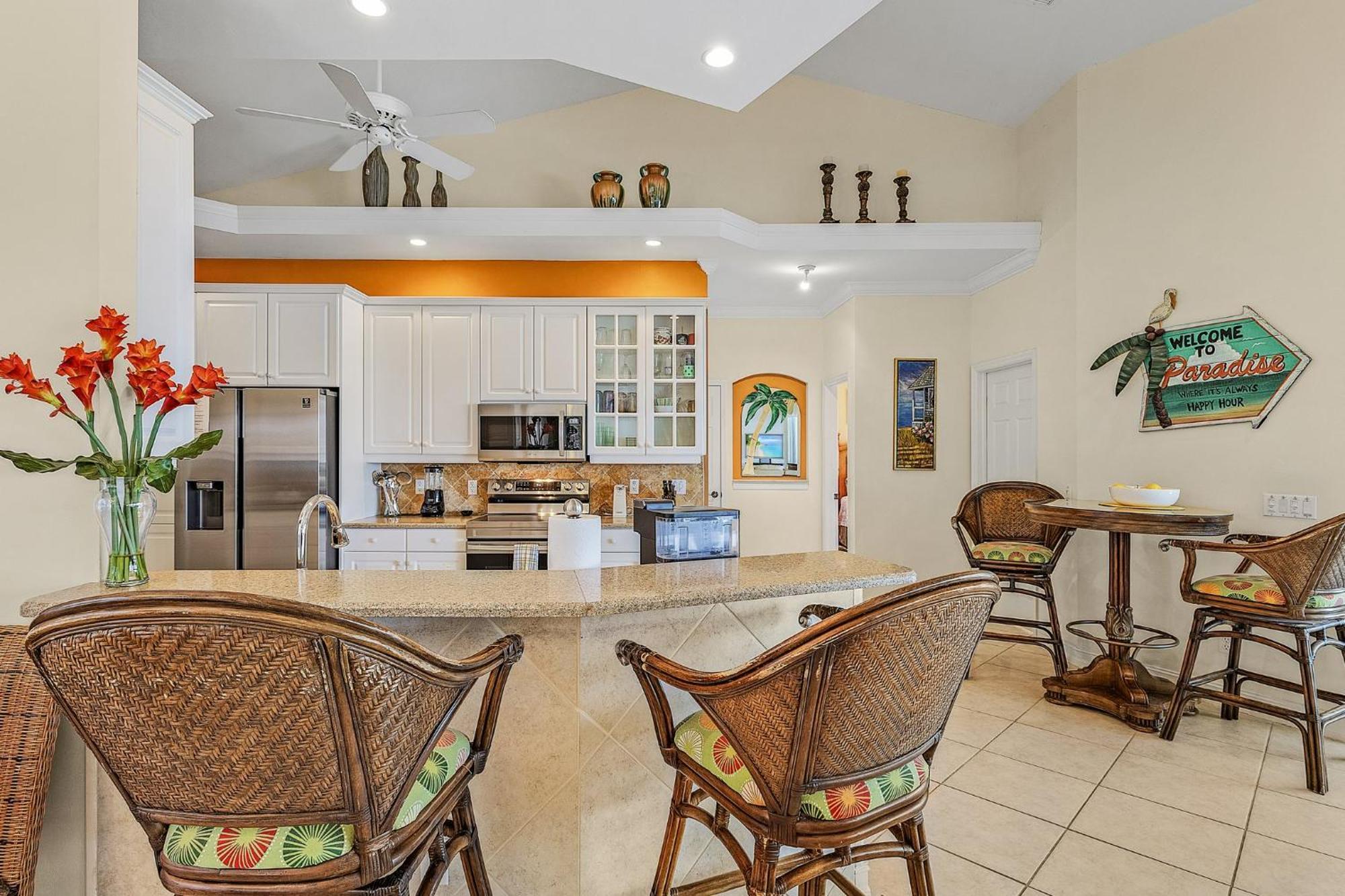 Island House Sw Cape - Waterfront Private Home Locally Owned & Managed, Fair & Honest Pricing Cape Coral Exterior photo