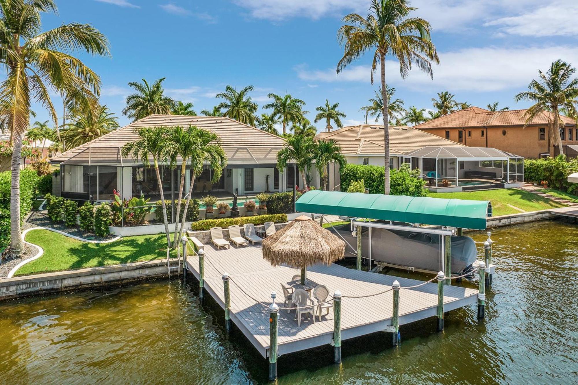 Island House Sw Cape - Waterfront Private Home Locally Owned & Managed, Fair & Honest Pricing Cape Coral Exterior photo